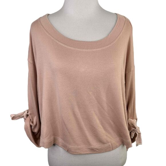 LeMarche By Naked Princess Pink Long Sleeve Tie Detail Sweater Size Petite - Picture 1 of 6